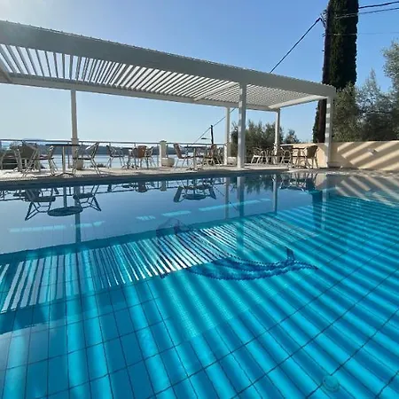Oasis Hotel