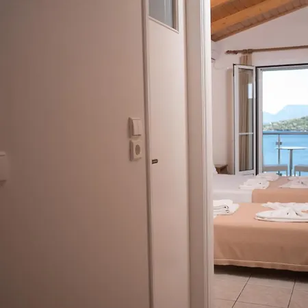 Oasis 3* Perigiali