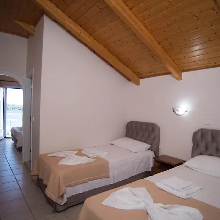 Oasis Hotell Perigiali
